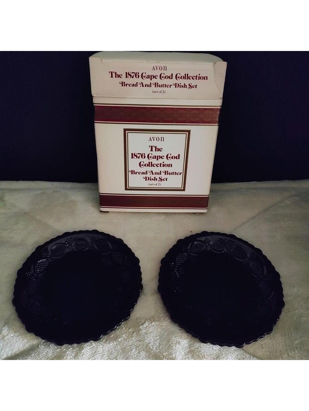 AVON 1876 Cape Cod Collection Ruby Bread & Butter Plates Set Of (2) 1992 NIB